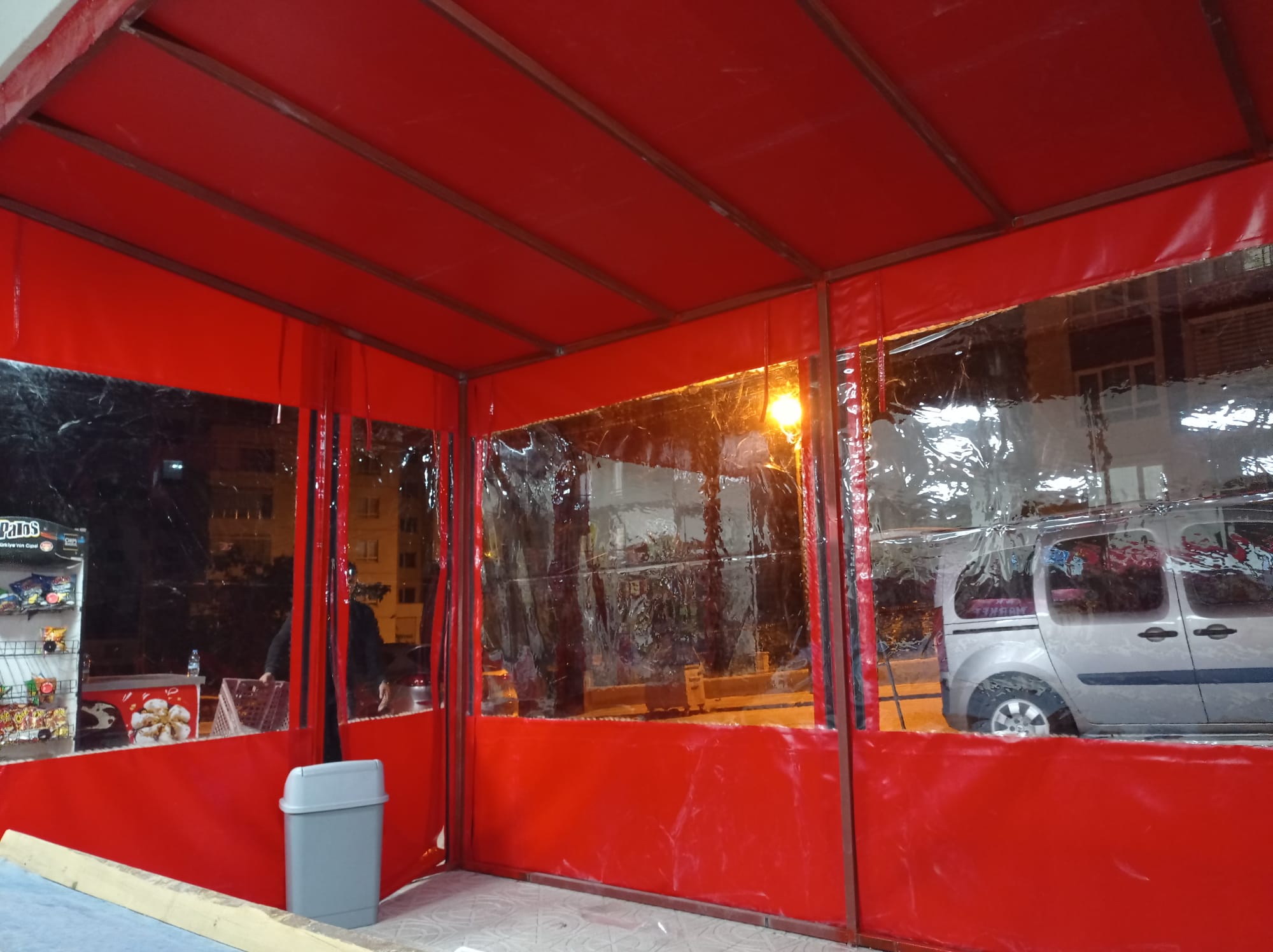 Dükkan Önü Şeffaf Kapama